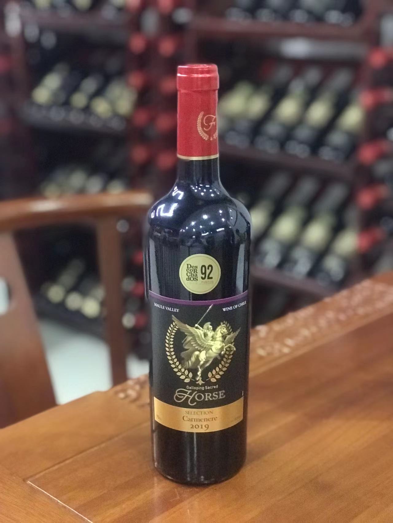 精选赤霞珠红葡萄酒