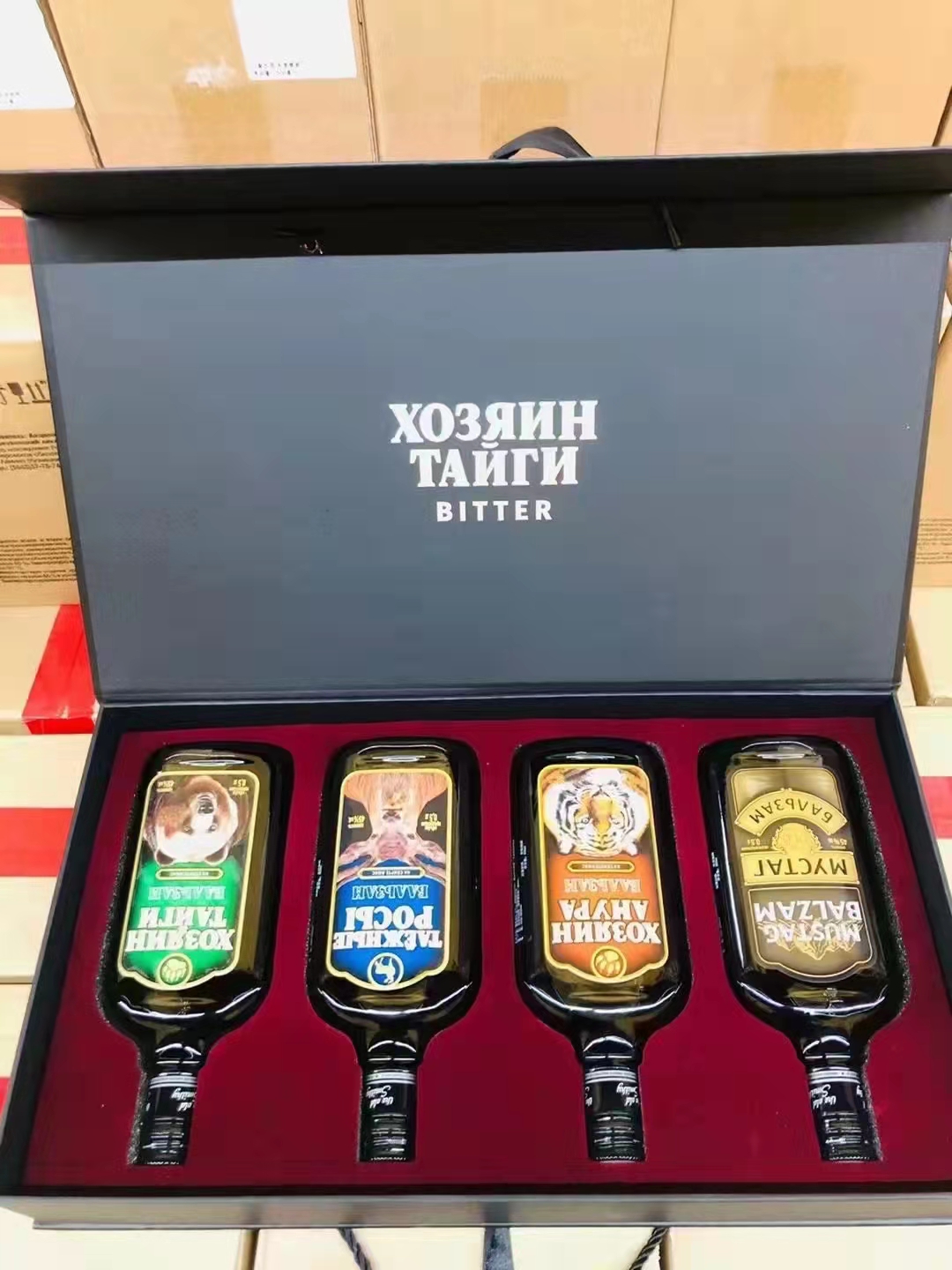 俄罗斯虎头酒虎牌酒礼盒套装